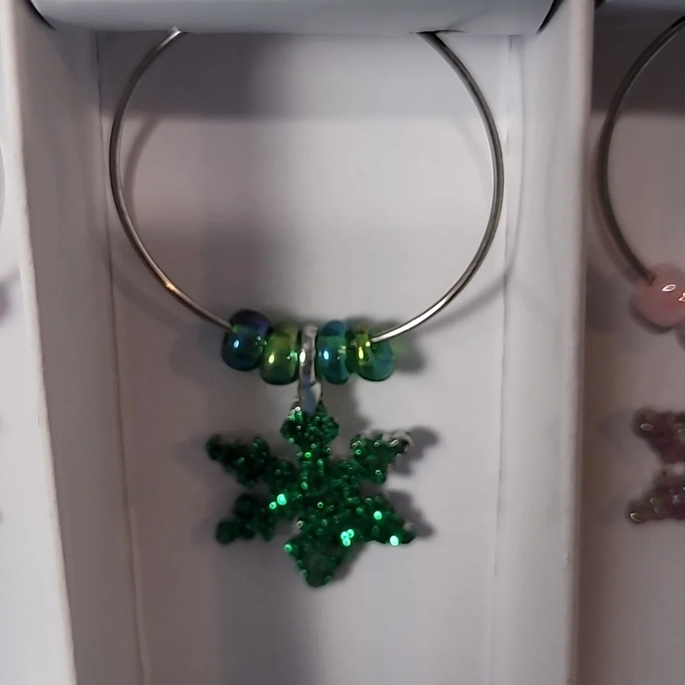 ASHLEY NICOLE WINE GLASS CHARMS